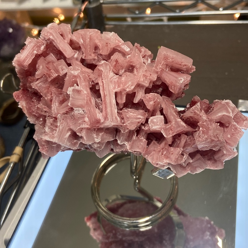 207g Natural Pink Halite Rose colored matrix Crystal Raw specimen Healing